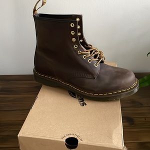 Doc Martens Mens boots 1460 brown US size 13